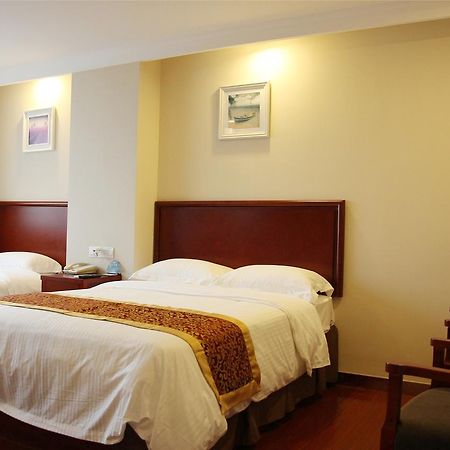 Greentree Inn Beihang Commercial Street Express Hotel Шеньян Экстерьер фото