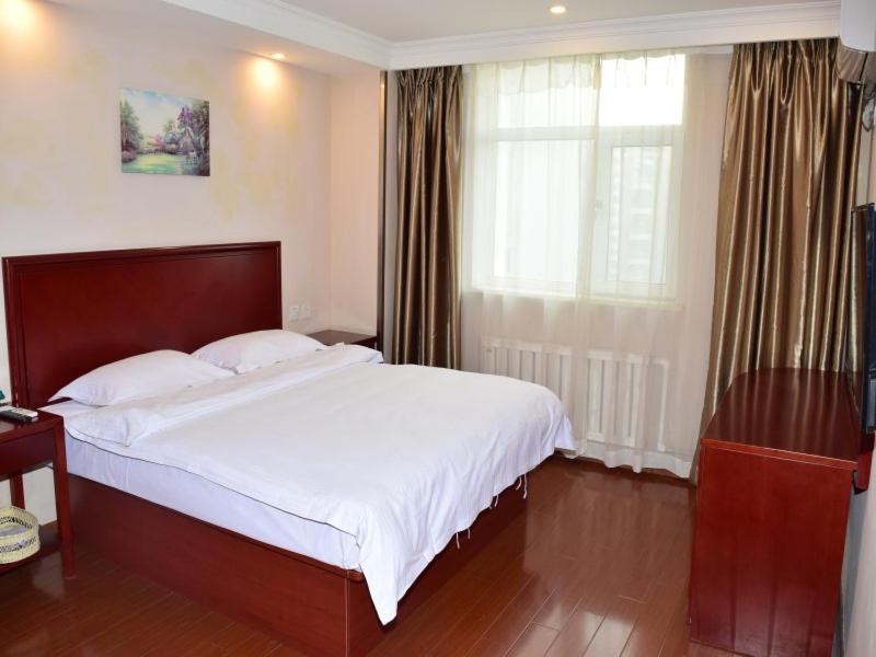 Greentree Inn Beihang Commercial Street Express Hotel Шеньян Экстерьер фото