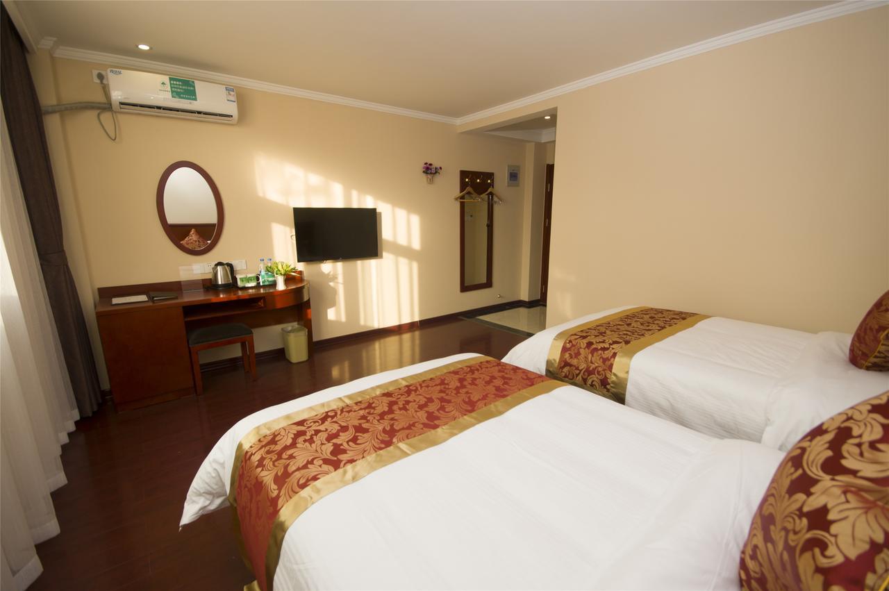 Greentree Inn Beihang Commercial Street Express Hotel Шеньян Экстерьер фото