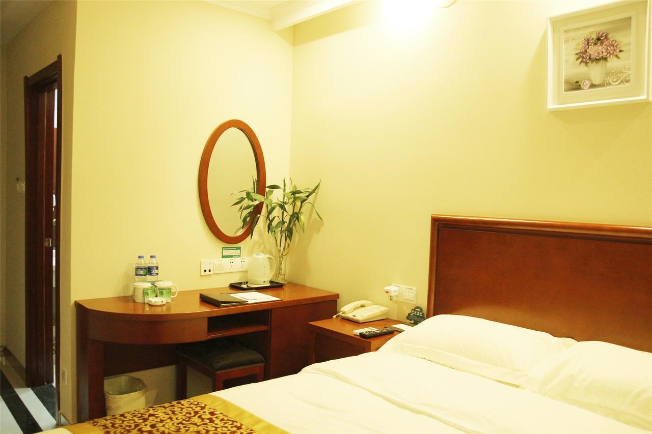 Greentree Inn Beihang Commercial Street Express Hotel Шеньян Экстерьер фото