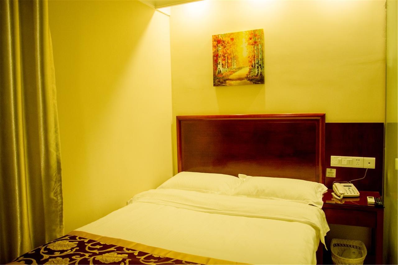 Greentree Inn Beihang Commercial Street Express Hotel Шеньян Экстерьер фото
